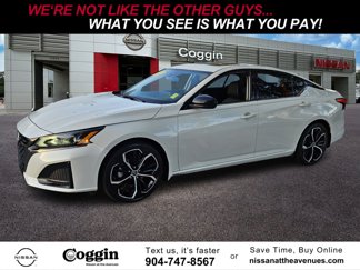 Used 2023 Nissan Altima 2.5 SR w/ SR Premium Package image 1