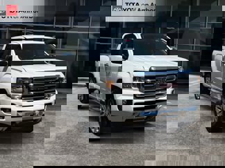 Used 2015 GMC Canyon SLT w/ Driver Alert Package image 1