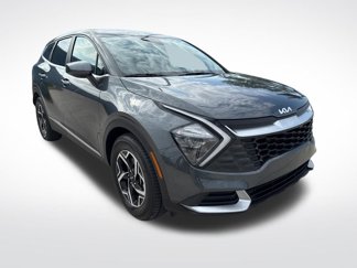 Used 2023 Kia Sportage LX image 1