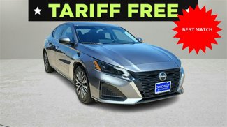 Used 2023 Nissan Altima 2.5 SV w/ SV Premium Package image 1