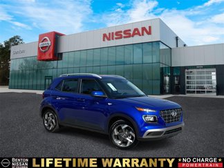 Used 2024 Hyundai Venue SEL image 1