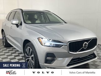 Used 2022 Volvo XC60 B5 Momentum w/ Climate Package image 1