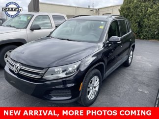 Used 2015 Volkswagen Tiguan S image 1