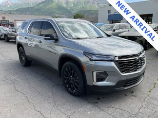 Used 2023 Chevrolet Traverse RS w/ LPO, Floor Liner Package image 1