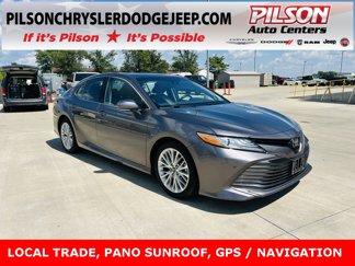 Used 2018 Toyota Camry XLE image 1