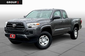 Used 2017 Toyota Tacoma SR image 1