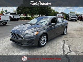 Used 2020 Ford Fusion SE image 1