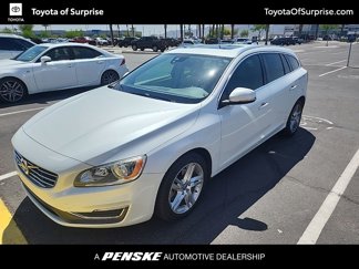 Used 2015 Volvo V60 T5 Platinum image 1
