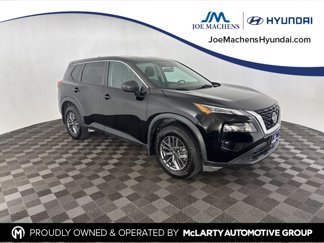 Used 2021 Nissan Rogue S image 1