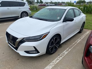 Used 2020 Nissan Sentra SR w/ Premium Package image 1