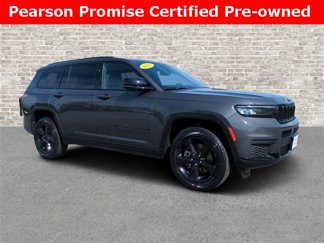 Used 2023 Jeep Grand Cherokee L Laredo image 1