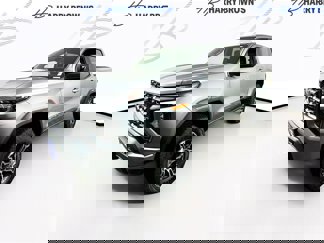 Certified 2024 GMC Canyon AT4 image 1