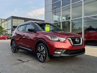Used 2019 Nissan Kicks SR image 1