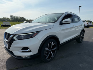 Used 2021 Nissan Rogue Sport SL w/ Premium Package image 1