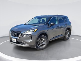 Used 2022 Nissan Rogue S image 1