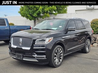 Used 2019 Lincoln Navigator Select image 1
