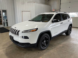 Used 2015 Jeep Cherokee Sport image 1
