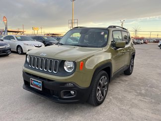 Used 2015 Jeep Renegade Latitude w/ Popular Equipment Group image 1