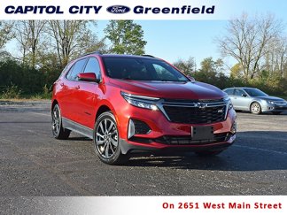Used 2022 Chevrolet Equinox RS w/ LPO, Floor Liner Package image 1
