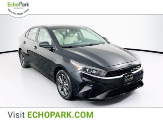 Used 2023 Kia Forte LXS image 1