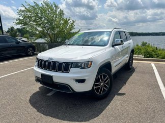 Used 2018 Jeep Grand Cherokee Limited image 1