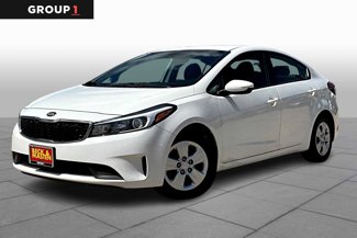 Used 2017 Kia Forte LX video 1
