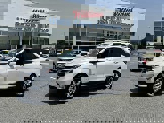 Used 2020 Chevrolet Equinox LT image 1
