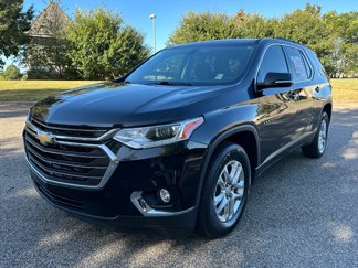 Used 2020 Chevrolet Traverse LT video 1
