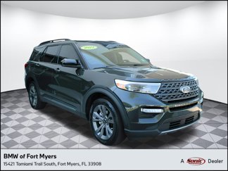 Used 2022 Ford Explorer XLT w/ Equipment Group 202A image 1