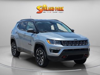 Used 2019 Jeep Compass Trailhawk image 1