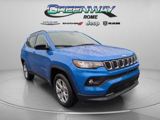 New 2025 Jeep Compass Latitude image 1