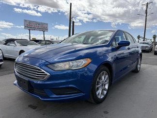 Used 2017 Ford Fusion SE w/ Fusion SE Technology Package image 1