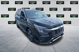 Used 2023 Subaru Ascent Limited image 1