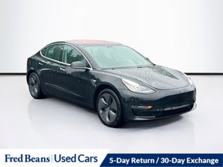 Used 2018 Tesla Model 3 image 1