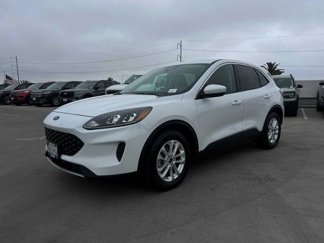 Certified 2020 Ford Escape SE image 1