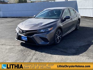 Used 2020 Toyota Camry SE image 1