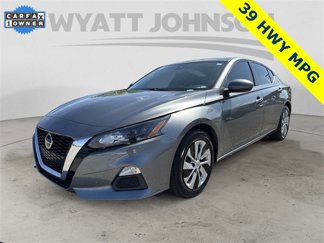 Used 2022 Nissan Altima 2.5 S image 1