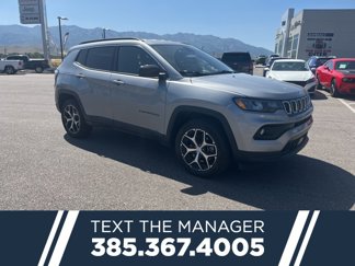 Used 2024 Jeep Compass Latitude image 1
