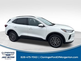 New 2025 Ford Escape SE image 1