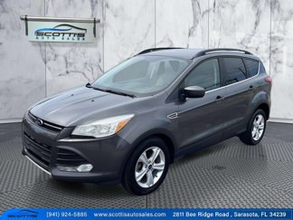 Used 2016 Ford Escape SE w/ Equipment Group 201A image 1
