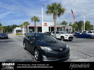 Used 2014 Toyota Camry SE image 1