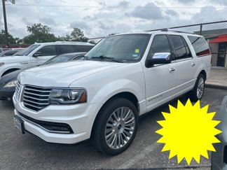 Used 2016 Lincoln Navigator L Reserve image 1
