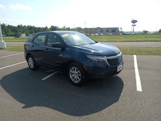 Used 2022 Chevrolet Equinox LS w/ Driver Confidence II Package image 1