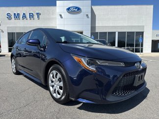 Used 2022 Toyota Corolla LE image 1