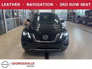 Used 2019 Nissan Pathfinder SL image 1