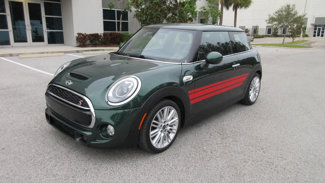 Used 2015 MINI Cooper S image 1