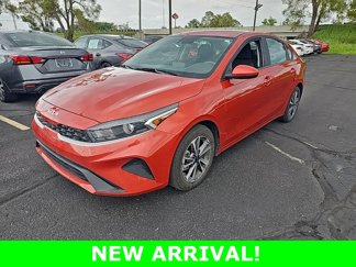 Certified 2023 Kia Forte LXS image 1