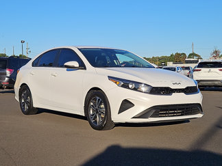 Used 2023 Kia Forte LXS w/ LXS Technology Package video 1