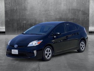 Used 2015 Toyota Prius Three image 1