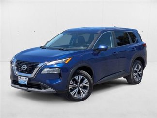 Used 2023 Nissan Rogue SV image 1
